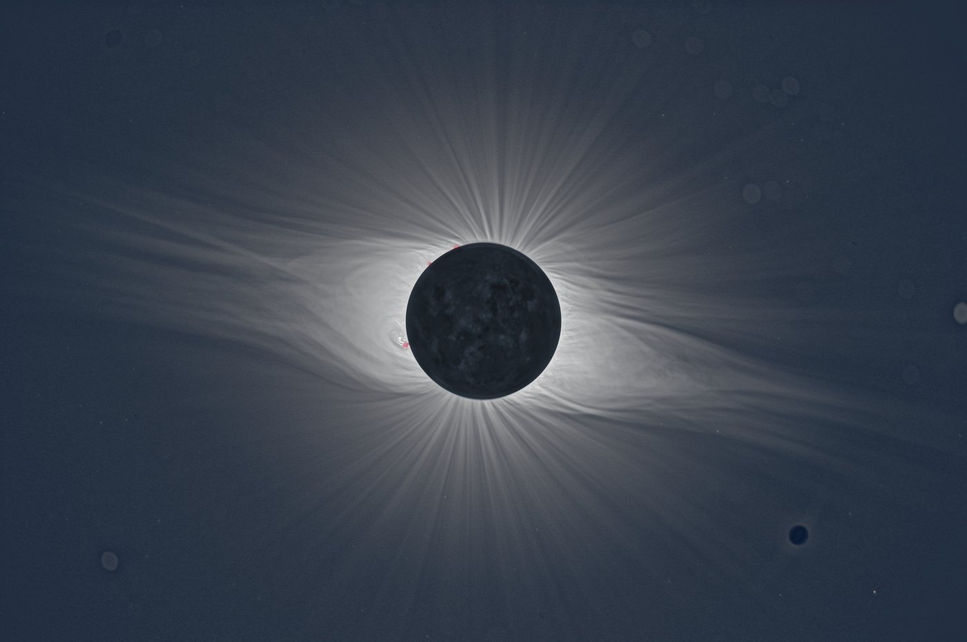 Total solar eclipse corona, 2019, with long equatorial streamers.